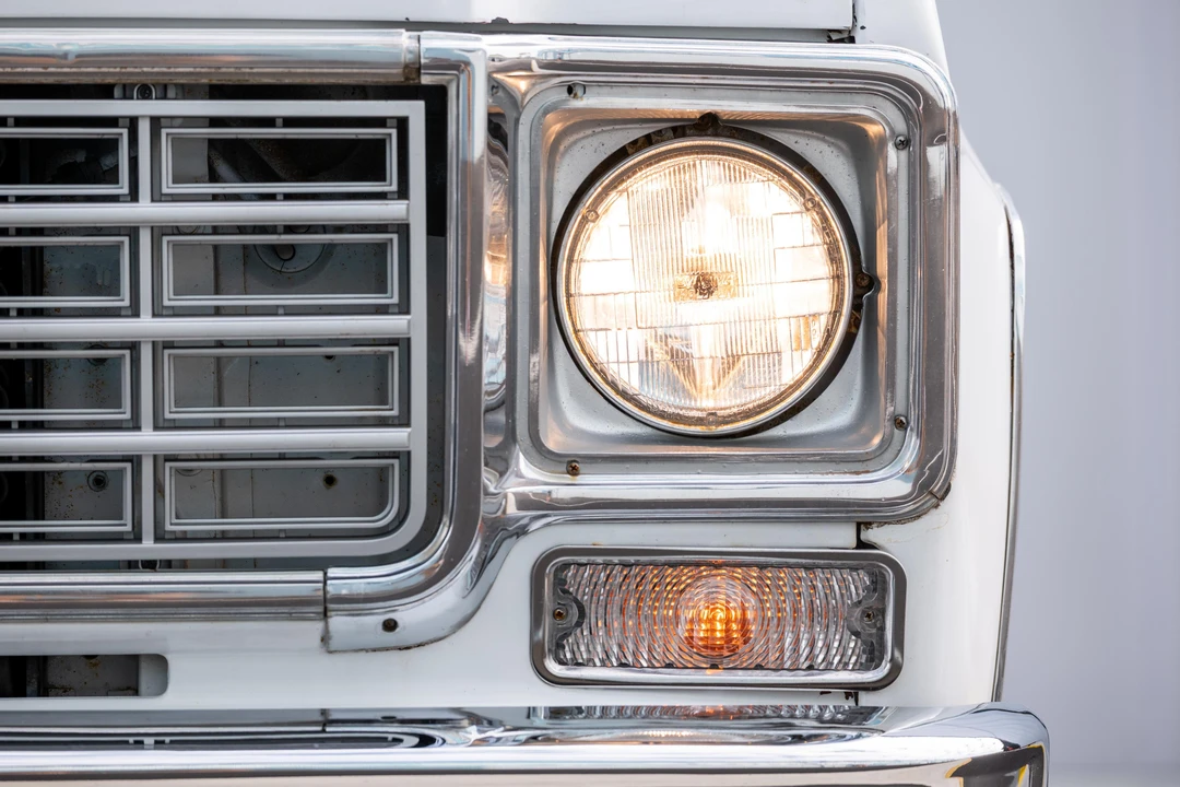 1976 Chevrolet K5 Blazer 2nd Gen - Image 16 of 31