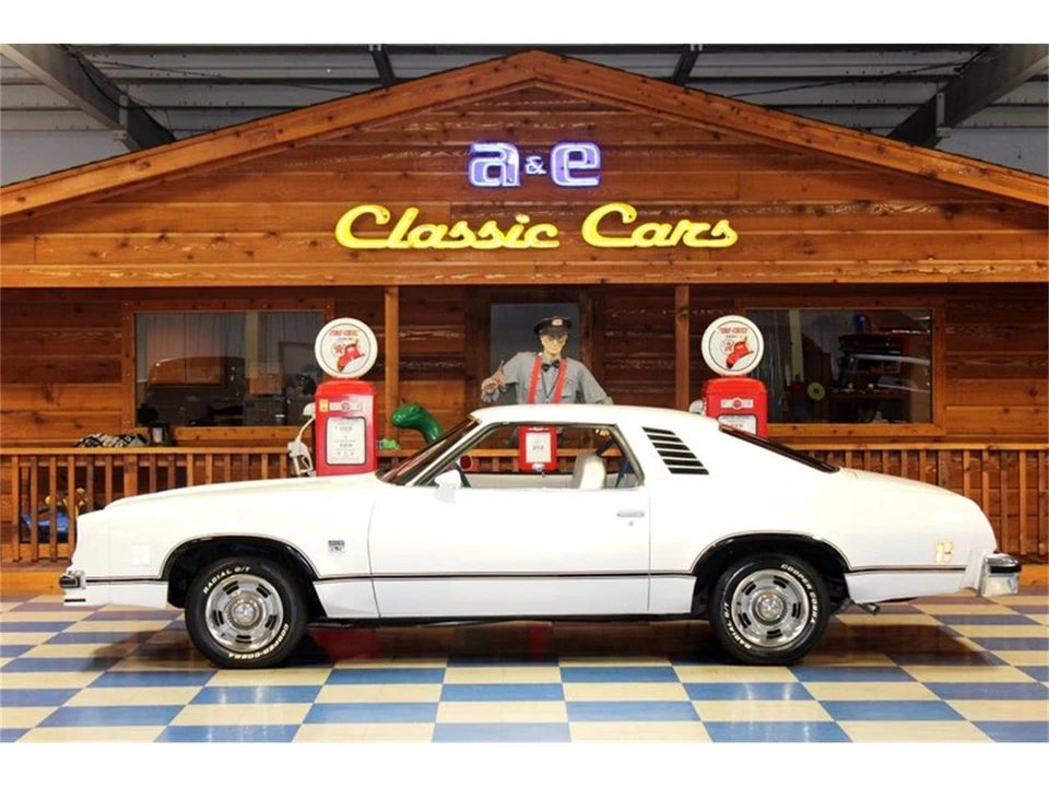 1976 Chevrolet Chevelle Laguna S-3 3rd Gen - Image 2 of 31