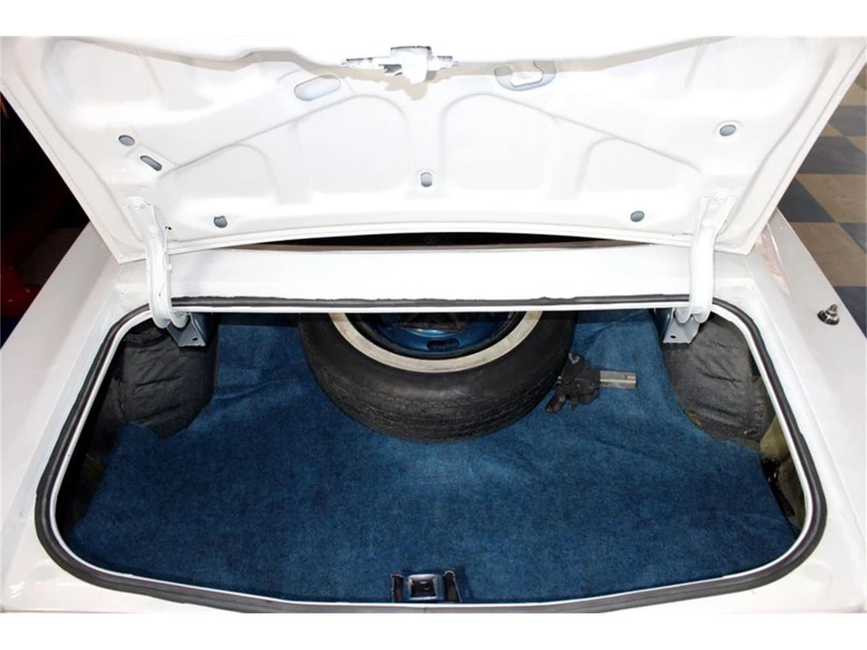 1976 Chevrolet Chevelle Laguna S-3 3rd Gen - Image 15 of 31