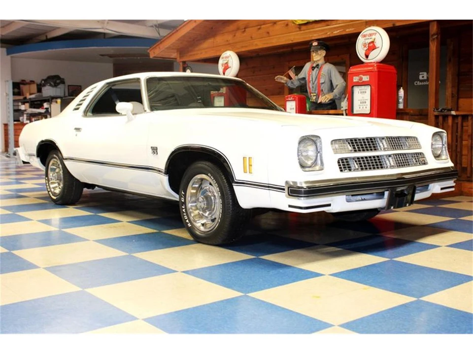 1976 Chevrolet Chevelle Laguna S-3 3rd Gen - Image 11 of 31