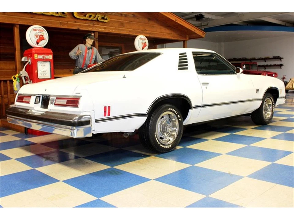 1976 Chevrolet Chevelle Laguna S-3 3rd Gen - Image 12 of 31