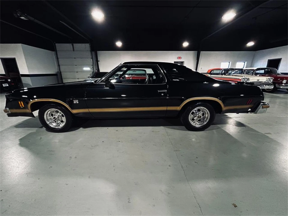 1976 Chevrolet Chevelle Laguna S-3 3rd Gen - Image 5 of 31