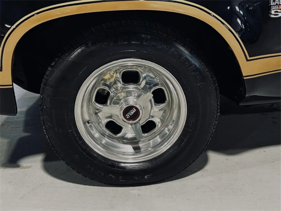 1976 Chevrolet Chevelle Laguna S-3 3rd Gen - Image 3 of 31