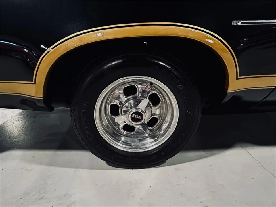 1976 Chevrolet Chevelle Laguna S-3 3rd Gen - Image 28 of 31