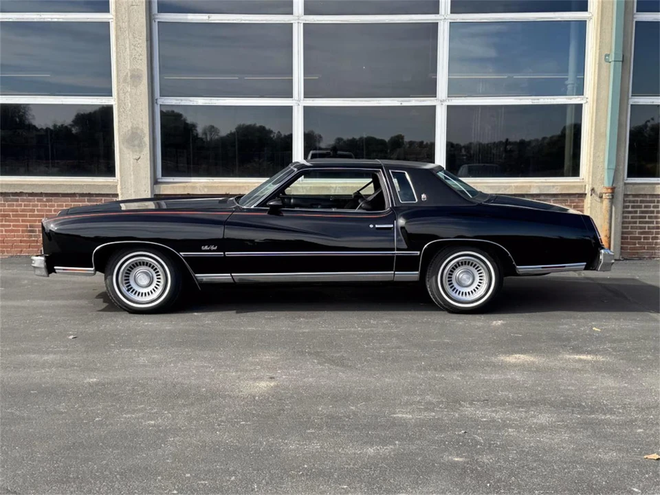 1976 Chevrolet Monte Carlo 2nd Gen - Image 2 of 10