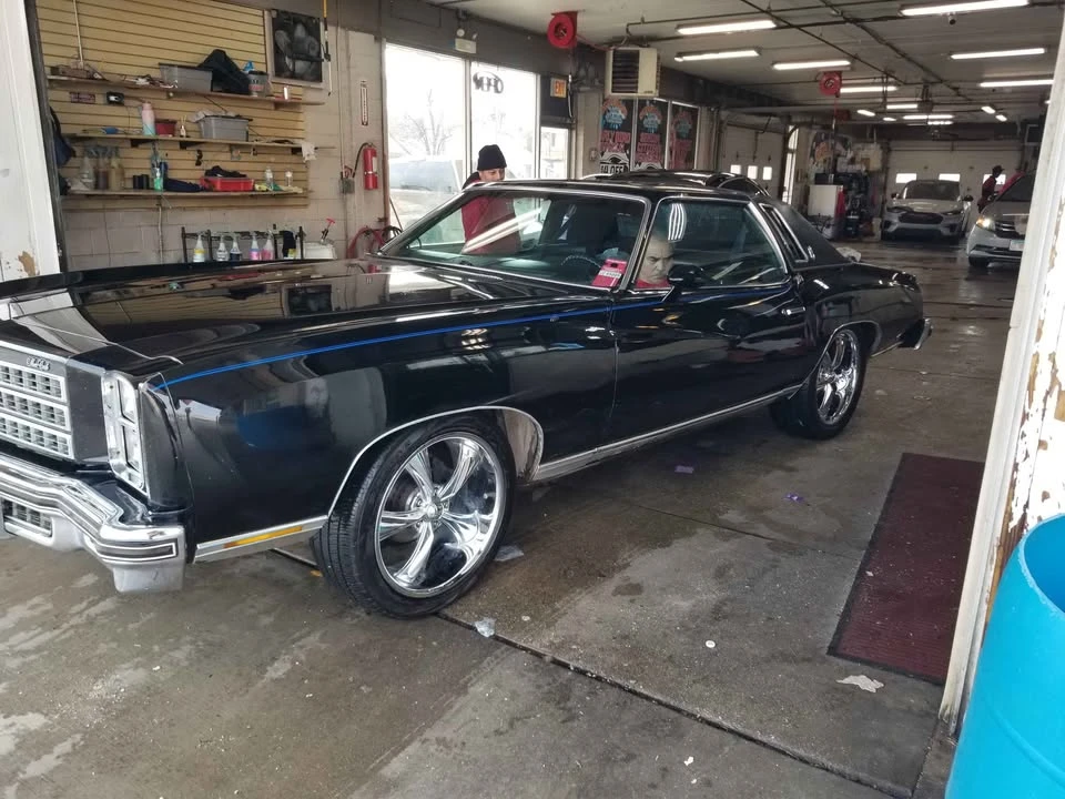 1976 Chevrolet Monte Carlo 2nd Gen - Image 2 of 20