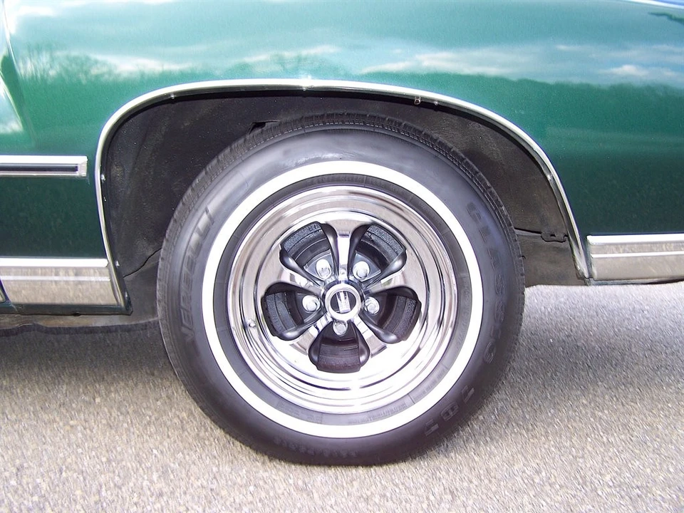 1976 Chevrolet Monte Carlo 2nd Gen - Image 21 of 31