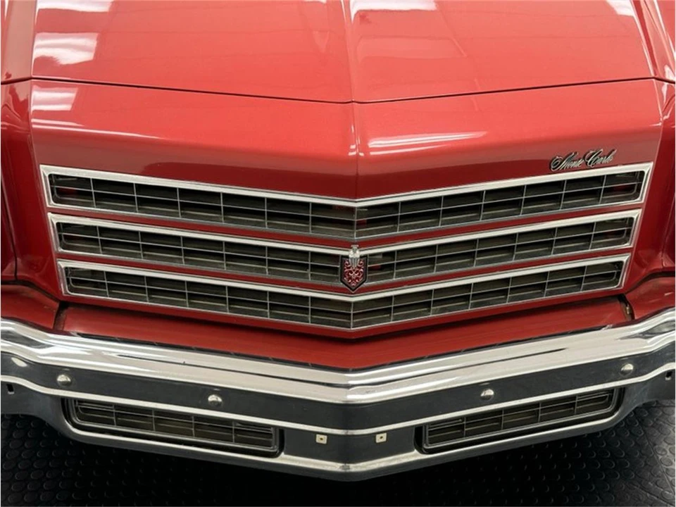 1976 Chevrolet Monte Carlo 2nd Gen - Image 9 of 31