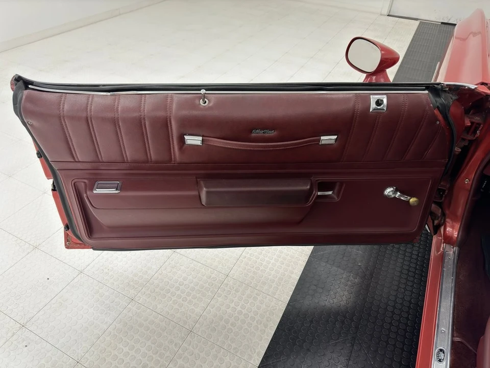 1976 Chevrolet Monte Carlo 2nd Gen - Image 30 of 31