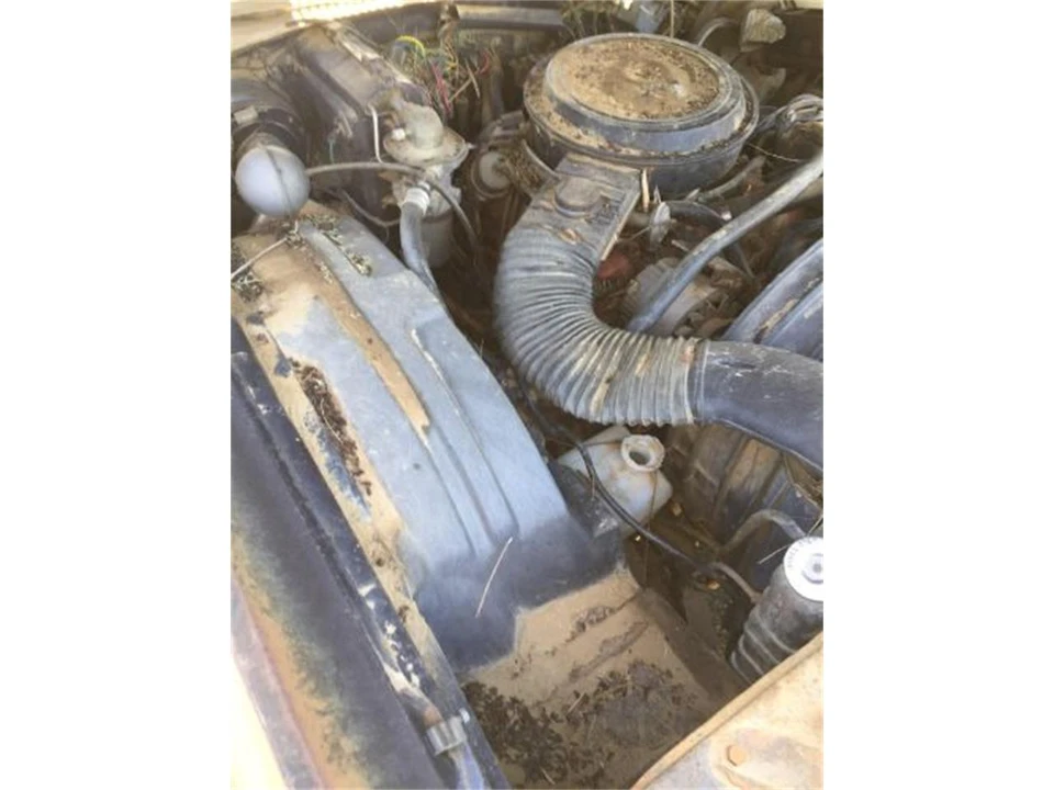 1976 Chevrolet Monte Carlo 2nd Gen - Image 8 of 10