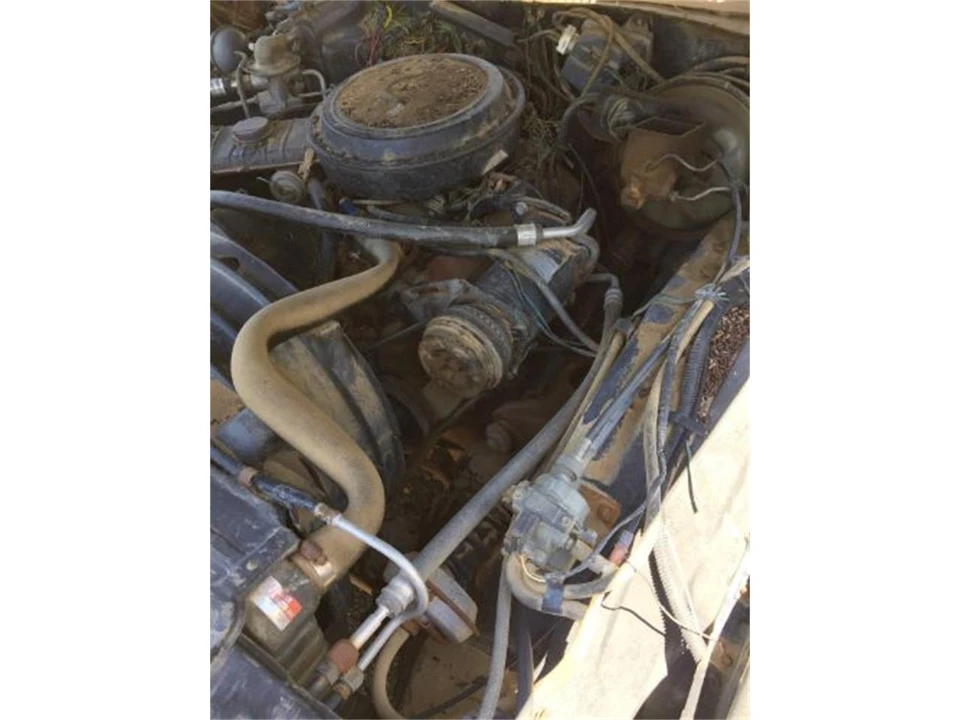 1976 Chevrolet Monte Carlo 2nd Gen - Image 9 of 10