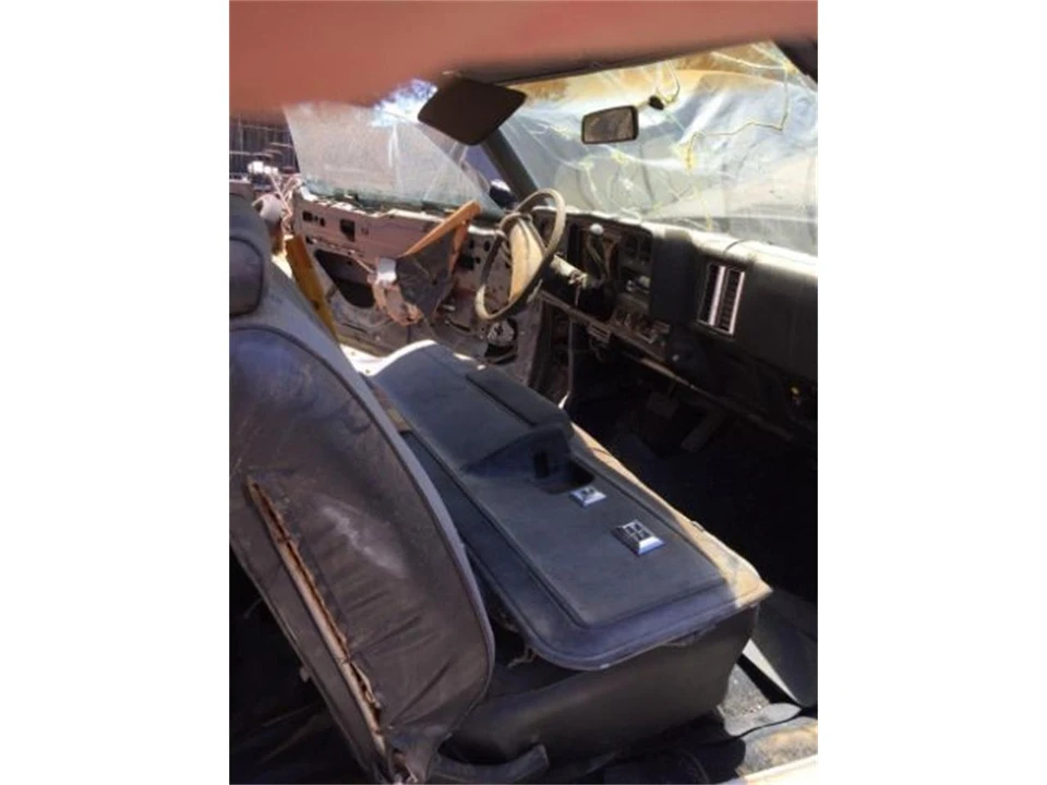 1976 Chevrolet Monte Carlo 2nd Gen - Image 6 of 10
