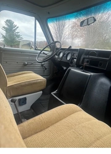 1976 Chevrolet G-Series Van - Image 10 of 18