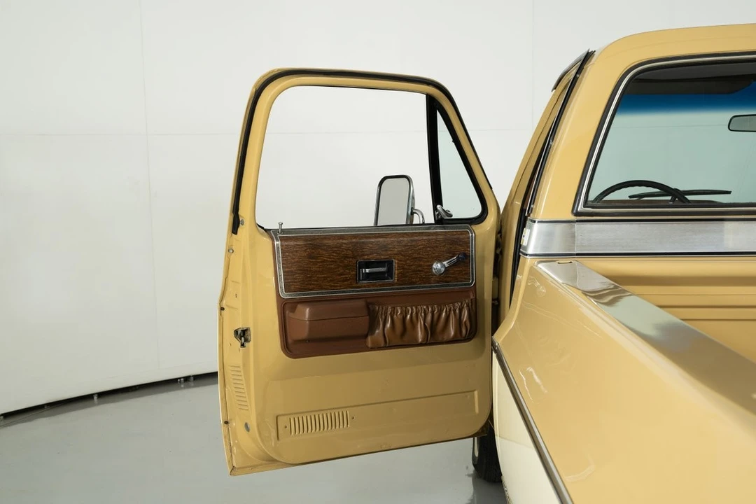 1976 Chevrolet C/K 3rd Gen - Image 15 of 21