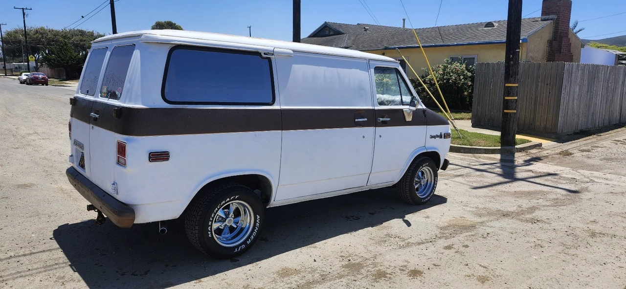 1976 Chevrolet G-Series Van - Image 8 of 16