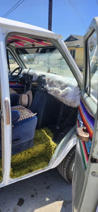 1976 Chevrolet G-Series Van - Image 13 of 16