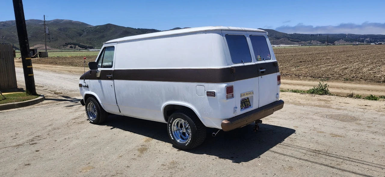 1976 Chevrolet G-Series Van - Image 5 of 16