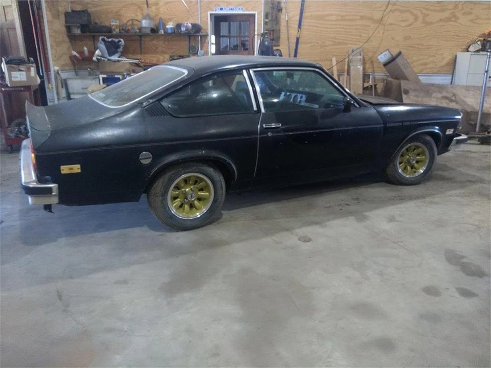 1976 Chevrolet Vega - Image 2 of 22