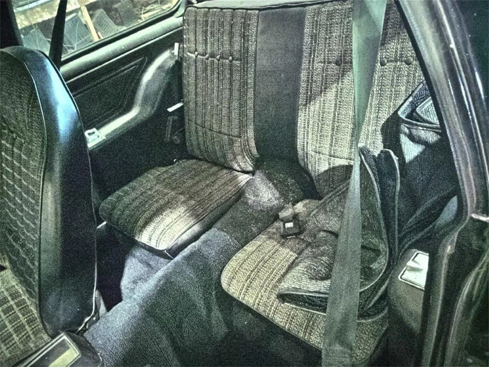 1976 Chevrolet Vega - Image 21 of 22