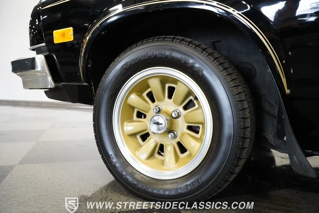 1976 Chevrolet Vega - Image 18 of 21