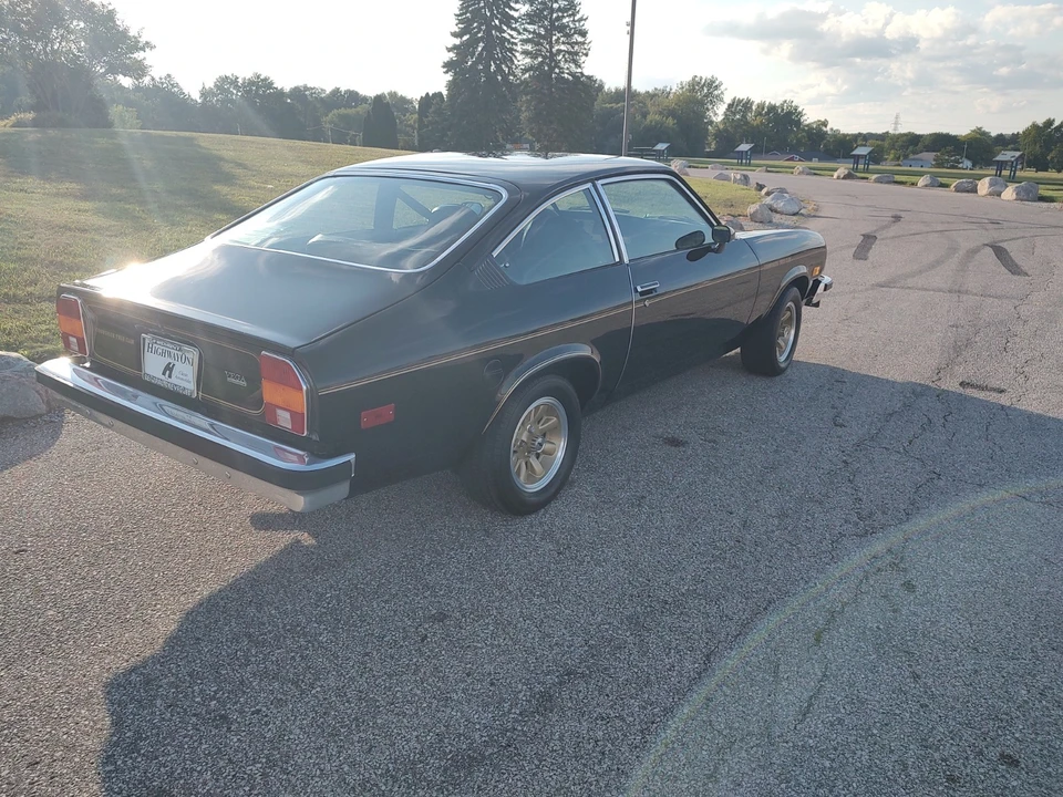 1976 Chevrolet Vega - Image 5 of 31