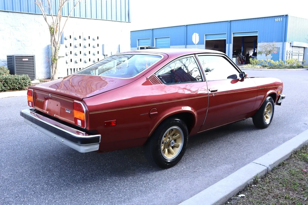 1976 Chevrolet Vega - Image 4 of 20