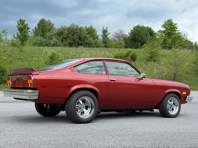 1976 Chevrolet Vega - Image 7 of 31