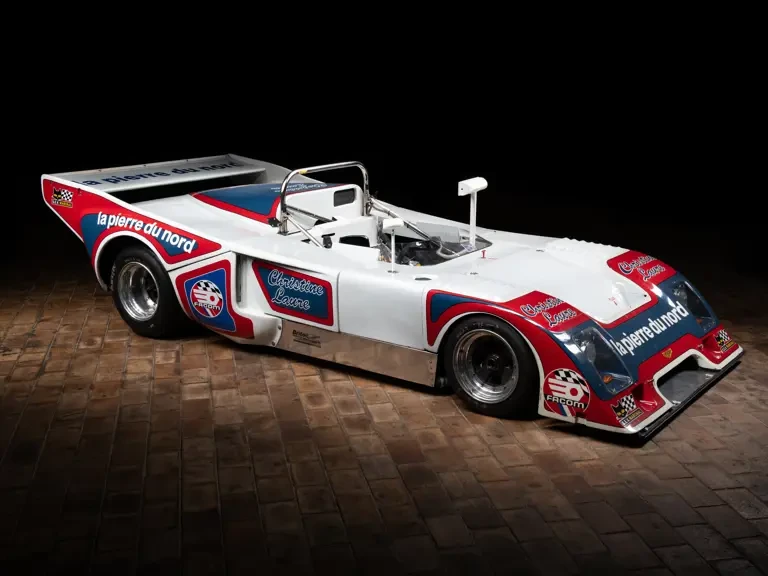 1976 Chevron - Image 2 of 31