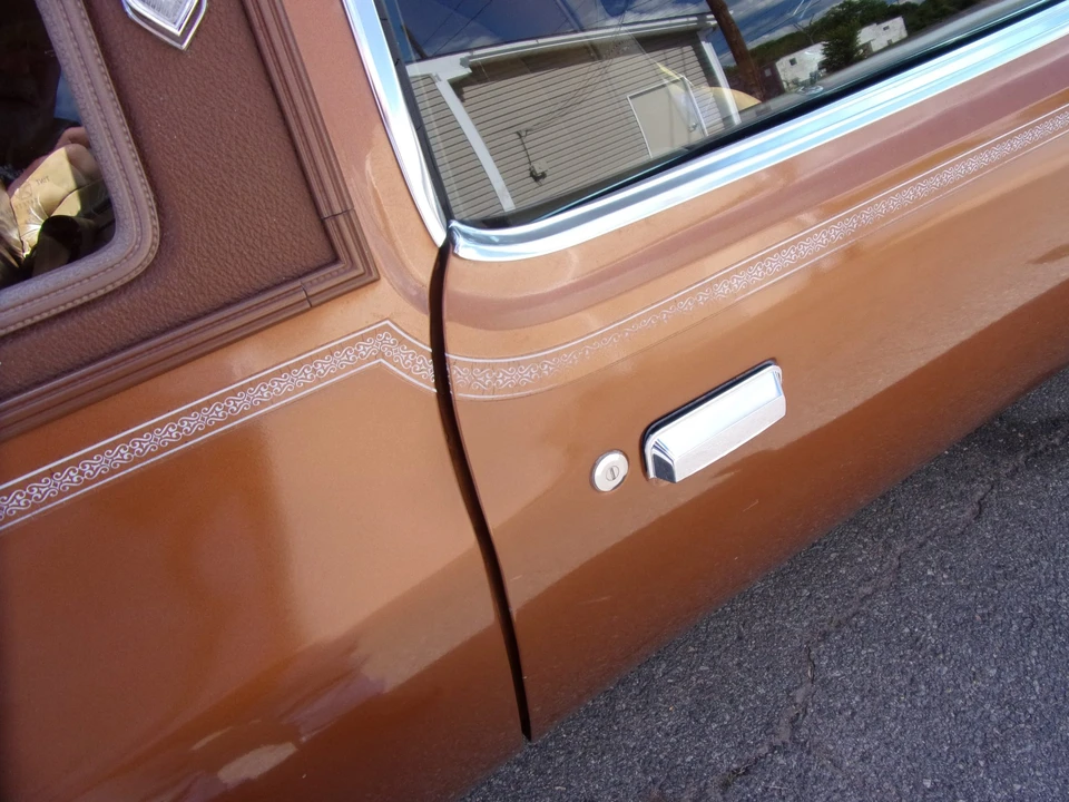 1976 Chrysler Cordoba - Image 28 of 31