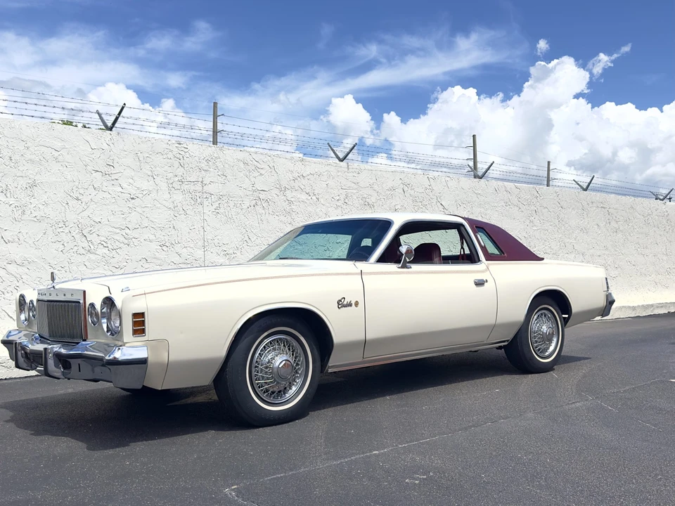1976 Chrysler Cordoba - Image 2 of 31