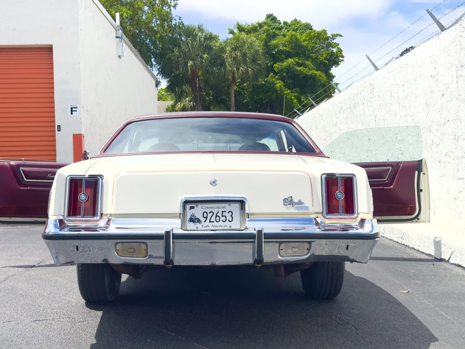 1976 Chrysler Cordoba - Image 11 of 31