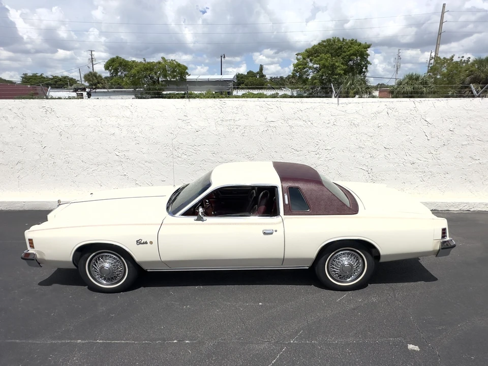 1976 Chrysler Cordoba - Image 17 of 31