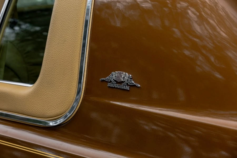 1976 Chrysler New Yorker - Image 8 of 24