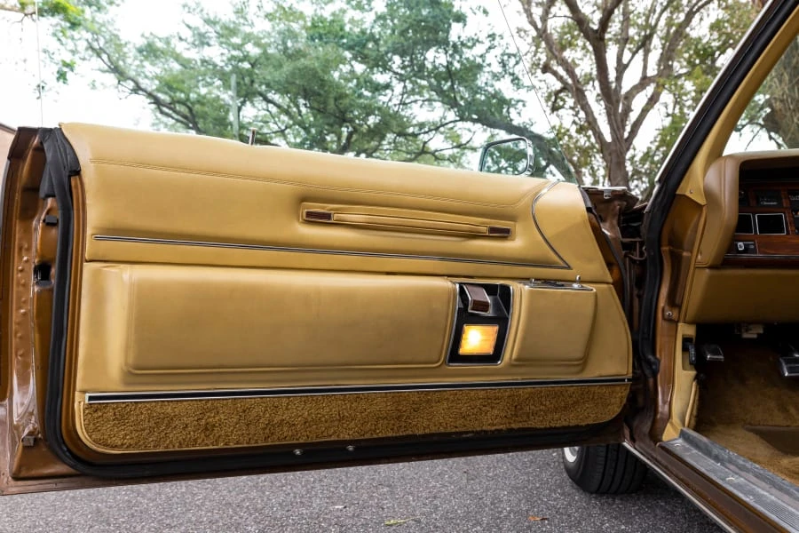 1976 Chrysler New Yorker - Image 12 of 24