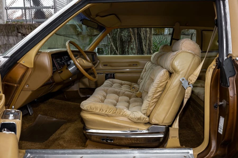 1976 Chrysler New Yorker - Image 11 of 24