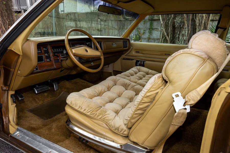1976 Chrysler New Yorker - Image 13 of 24