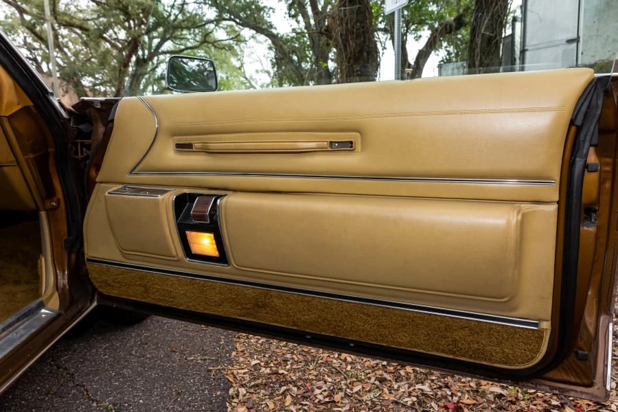 1976 Chrysler New Yorker - Image 19 of 22