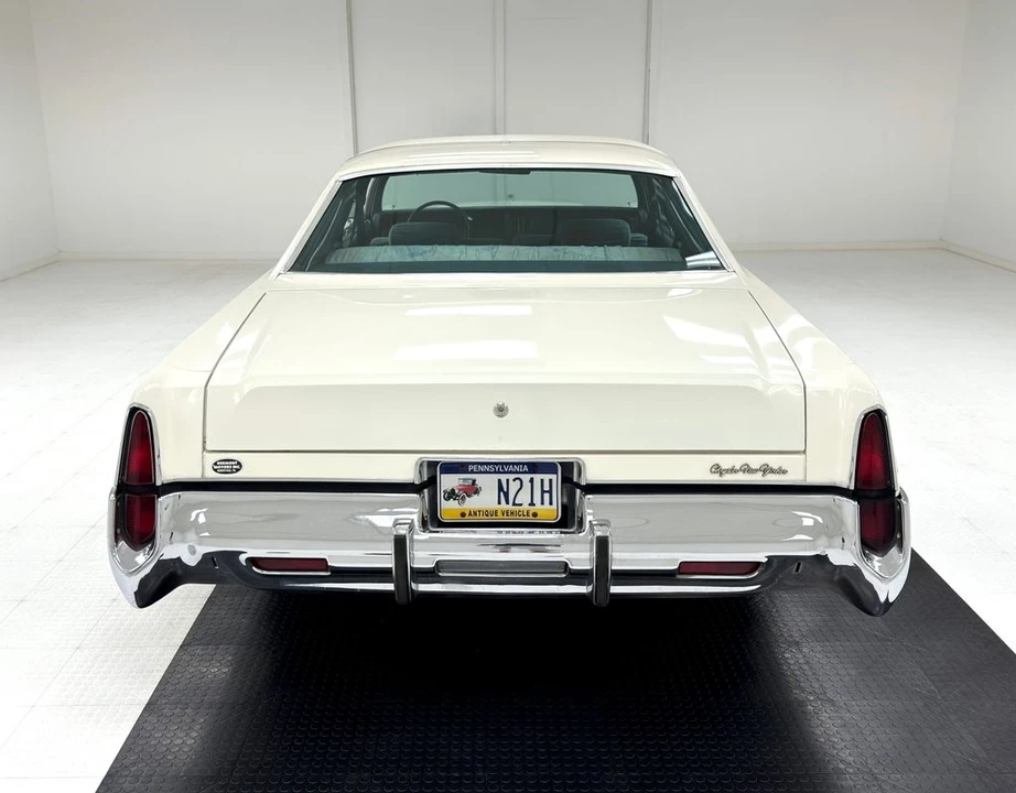 1976 Chrysler New Yorker - Image 4 of 31