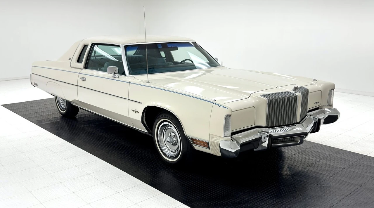 1976 Chrysler New Yorker - Image 7 of 31