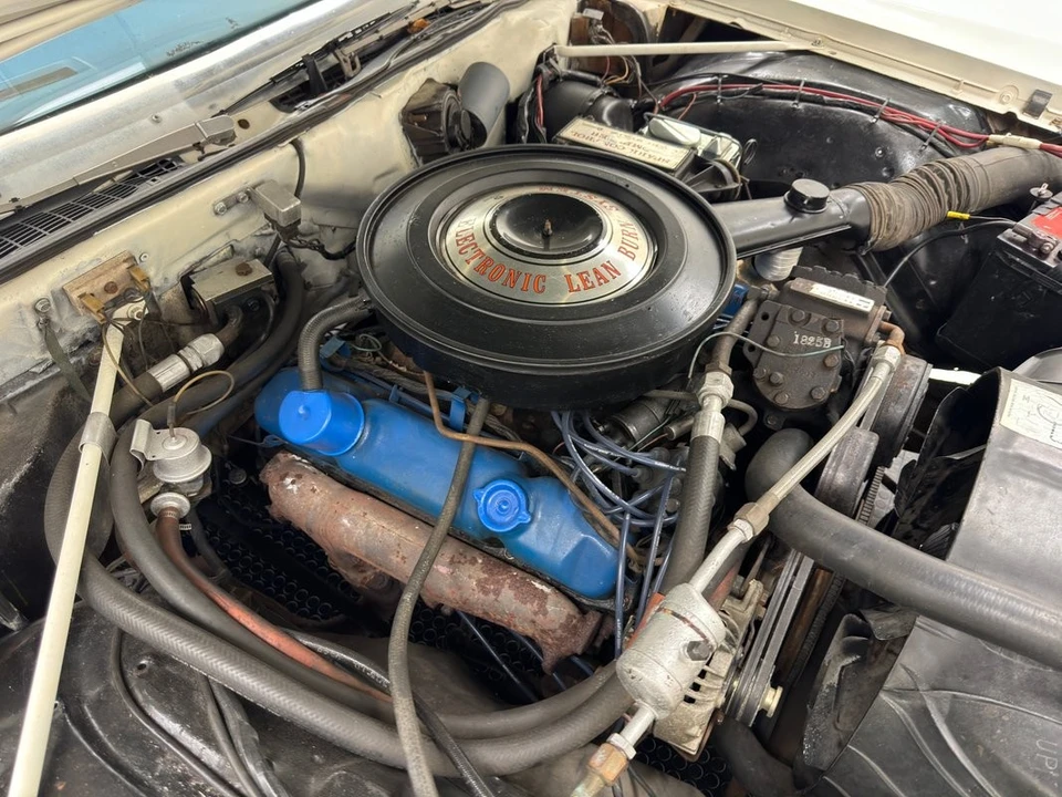 1976 Chrysler New Yorker - Image 31 of 31