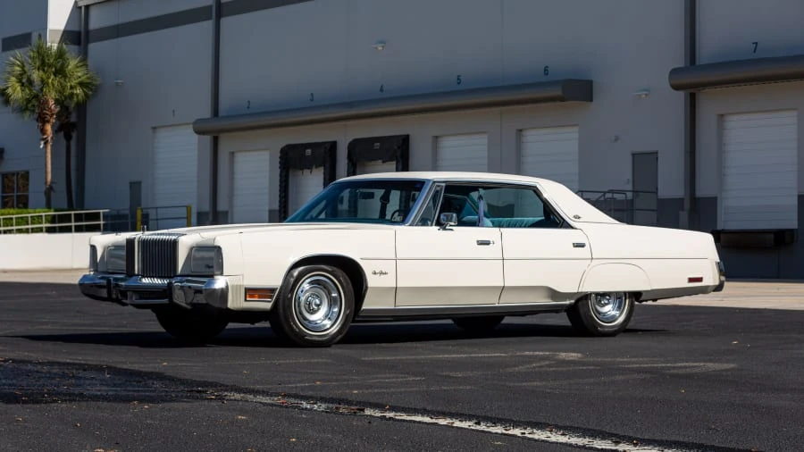 1976 Chrysler New Yorker - Image 7 of 22