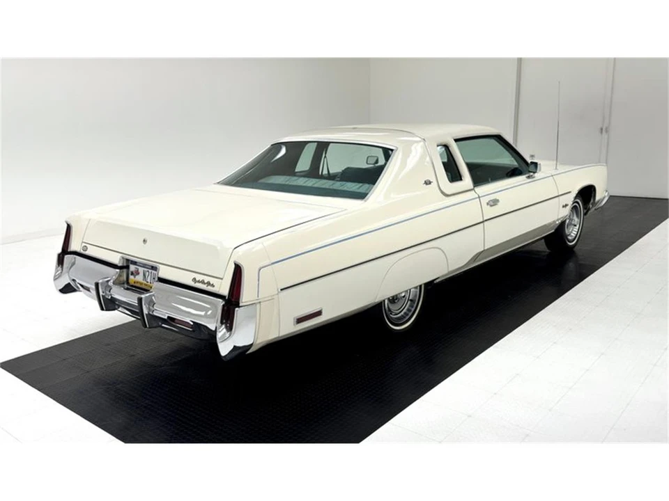 1976 Chrysler New Yorker - Image 5 of 31