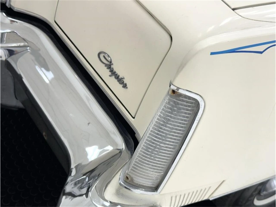 1976 Chrysler New Yorker - Image 11 of 31