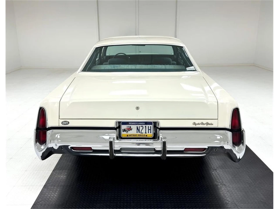 1976 Chrysler New Yorker - Image 4 of 31