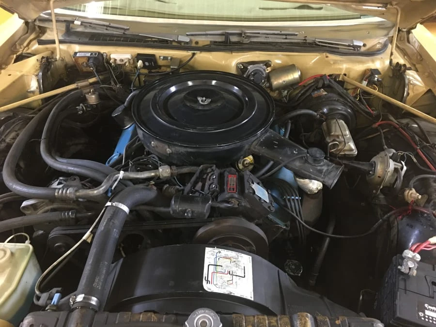 1976 Chrysler New Yorker - Image 3 of 4