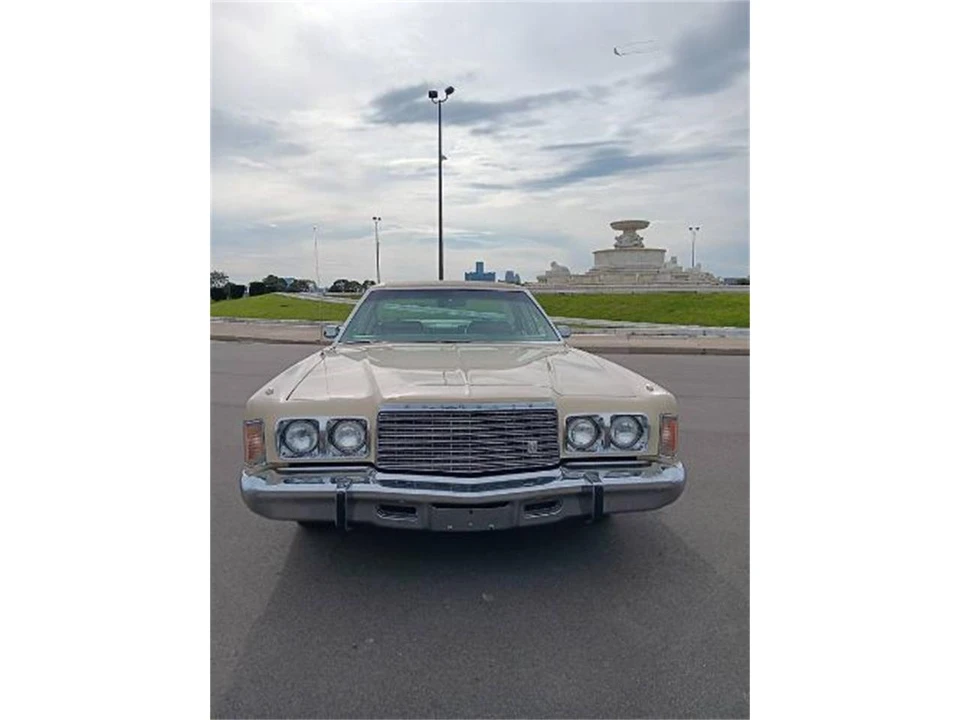 1976 Chrysler Newport - Image 25 of 25