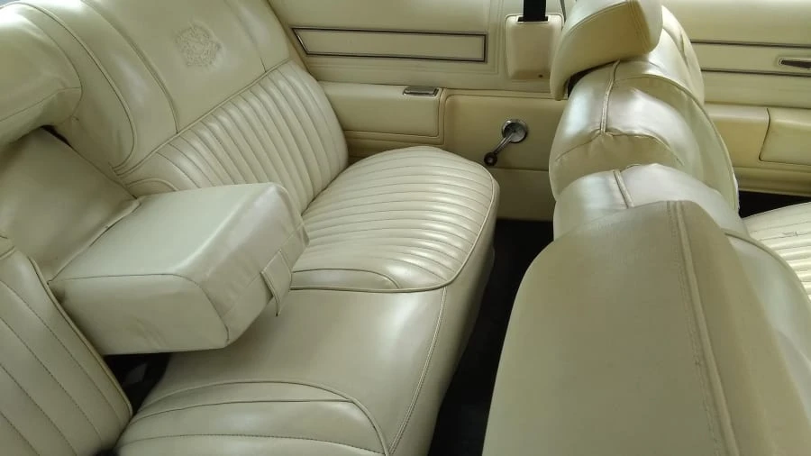 1976 Chrysler Newport - Image 12 of 29