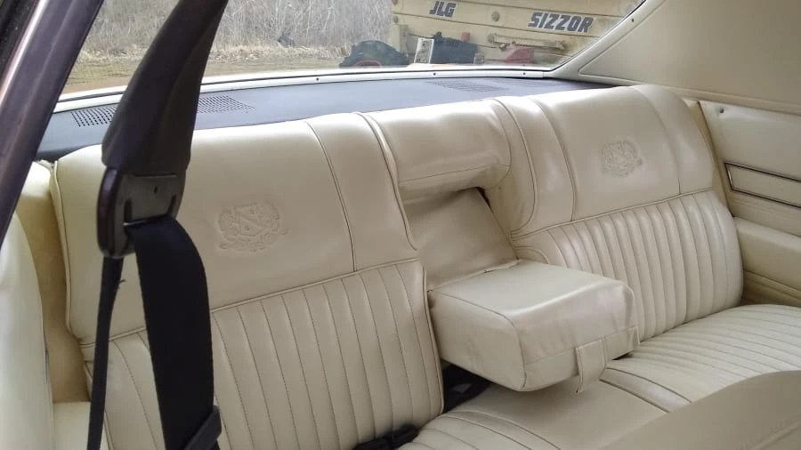 1976 Chrysler Newport - Image 11 of 29