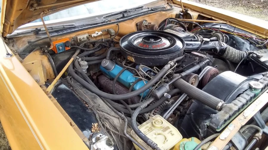 1976 Chrysler Newport - Image 17 of 29