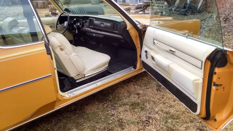1976 Chrysler Newport - Image 14 of 29